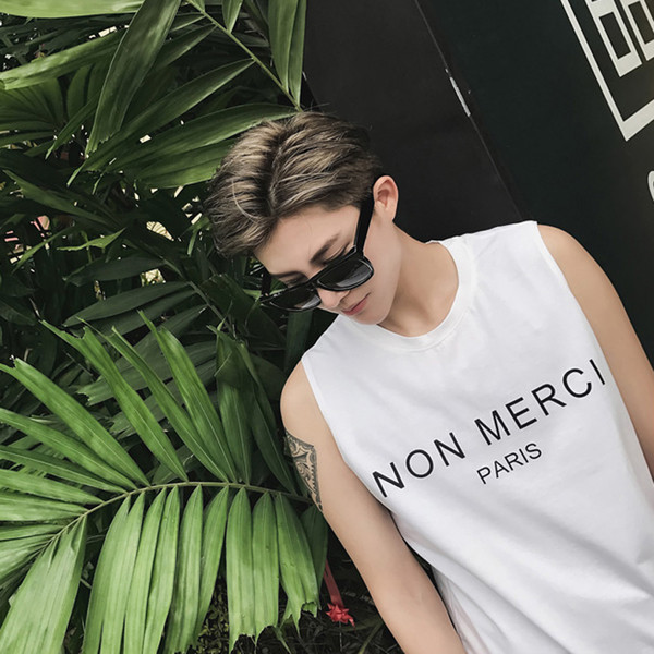 Страхотен мъжки потник в няколко различни цвята-идеален за горещите летни дни