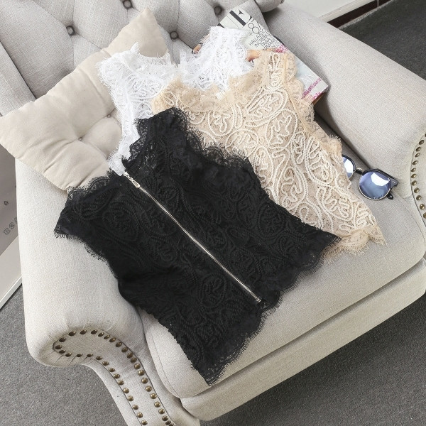 Дамски дантелен потник с О-образна яка, къс модел, в черен, бял и бежов цвят