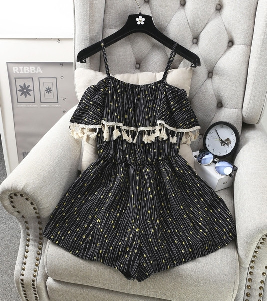 Дамски гащеризон с къс ръкав и голи рамене в няколко цвята