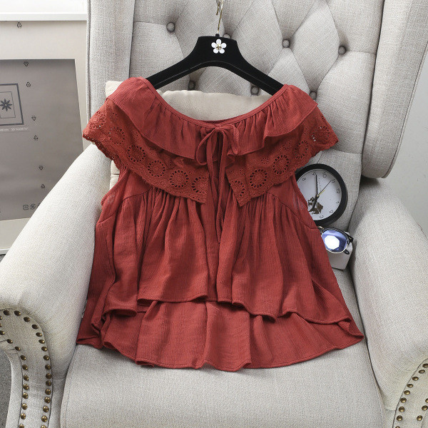 Дамска лятна блуза с връзки и детайли на дантела в няколко цвята