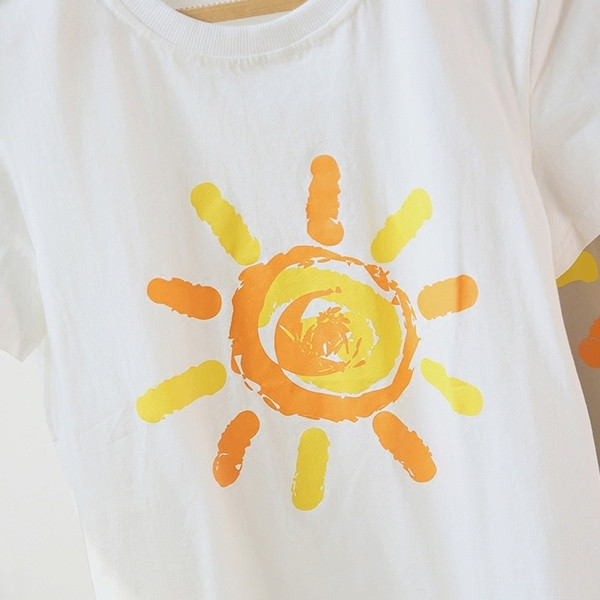 πουκάμισα Πολύ ενδιαφέρον των ανδρών με τον ήλιο απλικέ