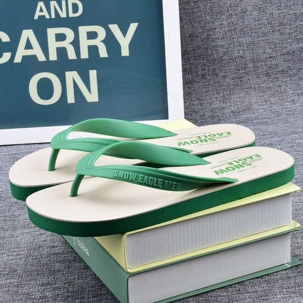 Спорни ежедневни дамски чехли от гума през пръст в разнообразни цветове