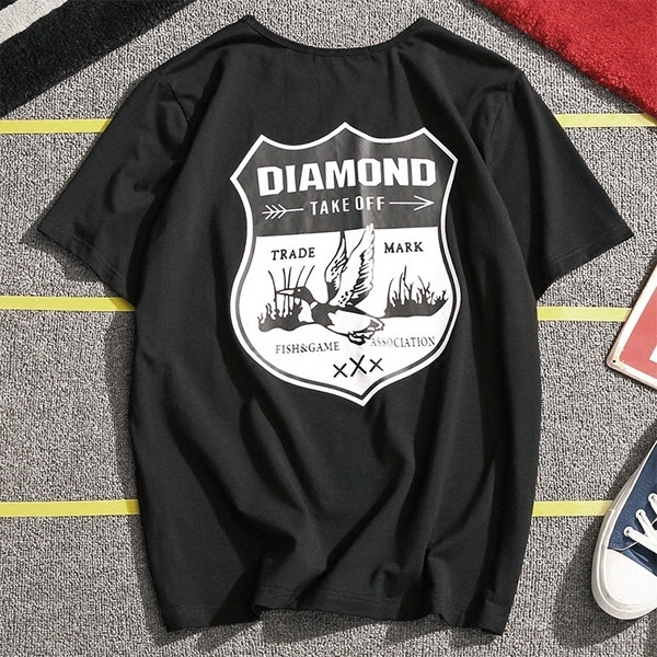 πουκάμισο Καθημερινά οι άνδρες με κοντά μανίκια και ενδιαφέρουσες εκτύπωσης σε μαύρο και άσπρο