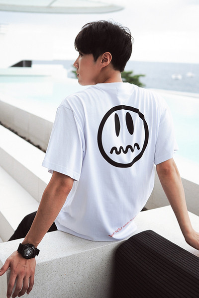 Άνετα πουκάμισο ευρύ ανδρών με O-σχήμα κολάρο