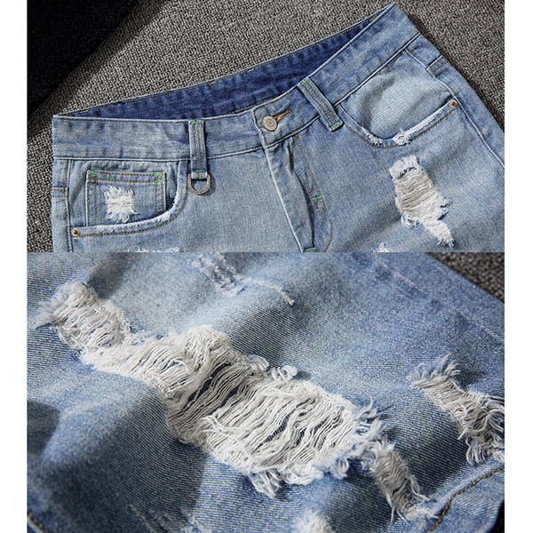 Μεγάλη ανδρών σύντομο τζιν παντελόνι σε razrafani κίνητρα