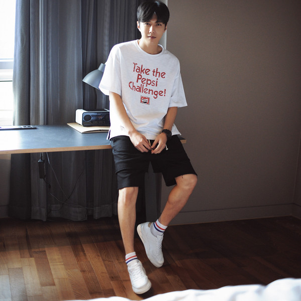 Мъжка тениска с бял и жълт цвят с широки 3/4 ръкави