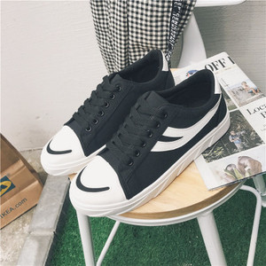 Ниски много удобни ежедневни мъжки гумени кецове