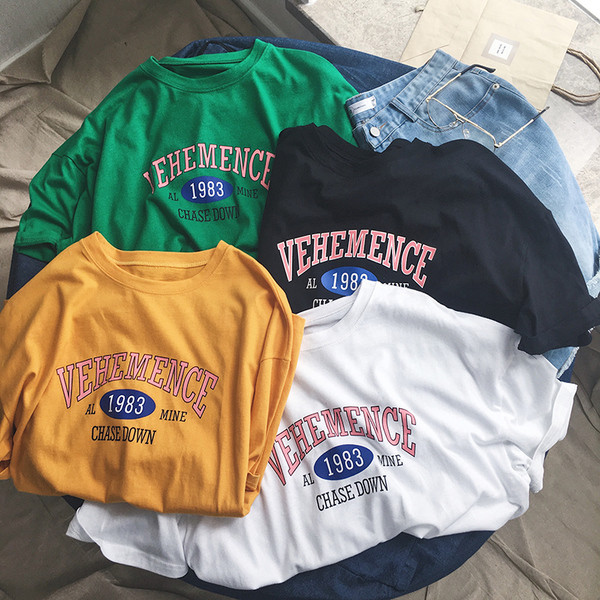 πουκάμισο Φρέσκο ​​ανδρών με επιγραφή και εκτύπωση σε έντονα χρώματα