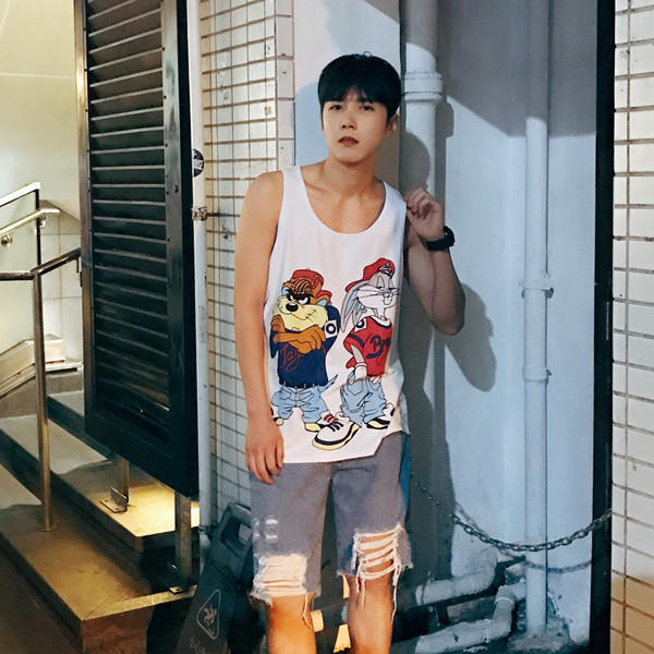 Летен мъжки потник с анимирани герои