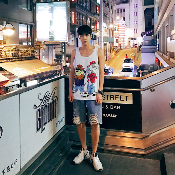 Летен мъжки потник с анимирани герои