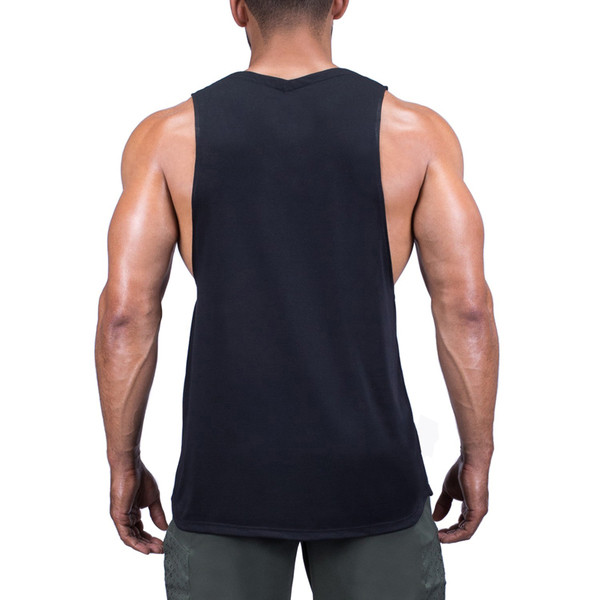 Мъжки широк потник с интересно деколте в черен и тъмносин цвят