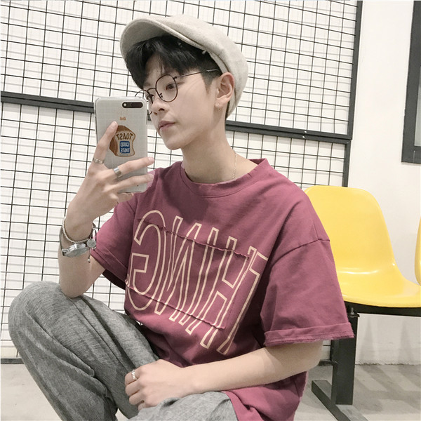 Широка изключително модерна мъжка тениска с надпис и къс 3/4 ръкав