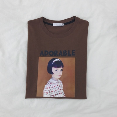 Много свежа и стилна унисекс тениска в няколко цвята и интересна щампа