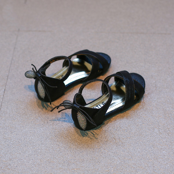 Лъскави и стилни детски сандали за момичета с панделка, в сив и черен цвят