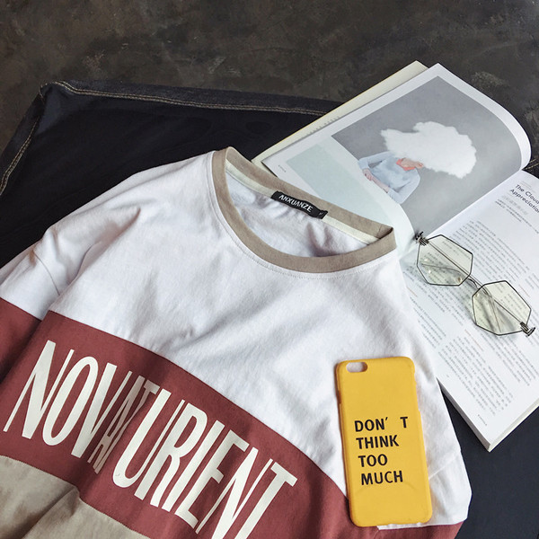 shirt Ευρεία μοντέλο άνδρες με κοντά μανίκια και μια επιγραφή - 2 χρώματα