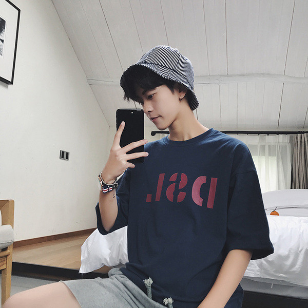 Много стилна мъжка изчистена блузка с къс 3/4 ръкав в три различни цвята