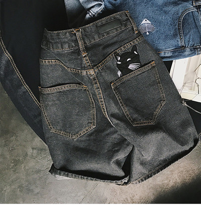 Изчистени мъжки къси дънкови панталони