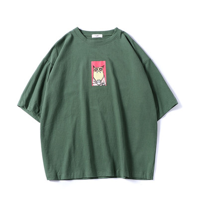 πουκάμισο του σύγχρονου ανθρώπου με 3/4 μανίκια και απλικέ «Γκρινιάρης γάτα»