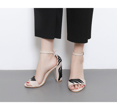 Οι γυναίκες κομψό ψηλοτάκουνα παπούτσια με κέντημα σε μπλε και μπεζ