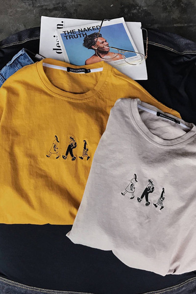 πουκάμισο Ευρεία ανδρών με 7/8 μανίκια με κεντημένα στοιχεία