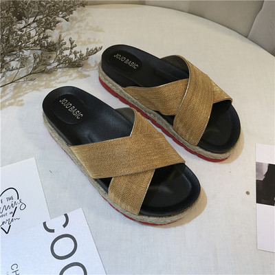 Κομψές Γυναικείες παντόφλες σε ασήμι και χρυσό χρώμα