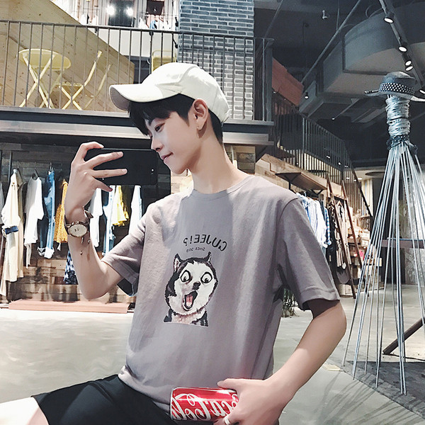 Κατάλληλο για τις ζεστές μέρες του καλοκαιριού πουκάμισο ανδρών με μακριά μανίκια σε τέσσερα διαφορετικά χρώματα