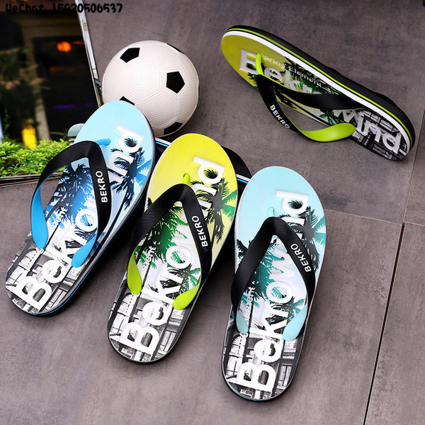 Φρέσκα αρσενικό παντόφλες σε διάφορα χρώματα