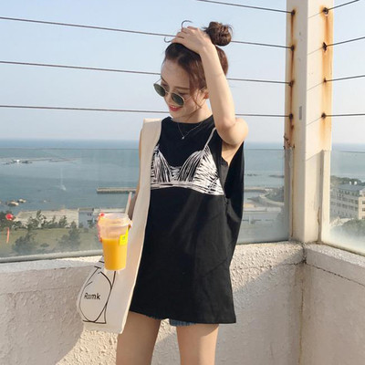 Дълъг дамски модерен потник с нестандартна апликация