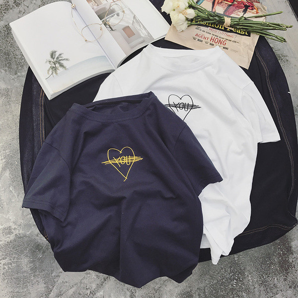 περιστασιακό πουκάμισο Μοναδικό άνδρες με κοντά μανίκια και ενδιαφέρουσα κεντημένη καρδιά