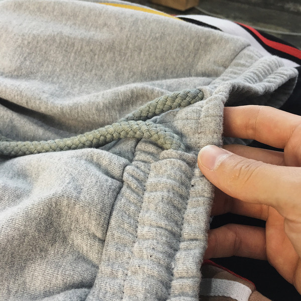 Πολύ άνετα ανδρικά σορτς ύφασμα - 3 χρώματα