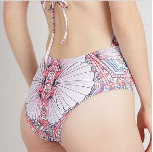 μαγιό Φρέσκα όλα σε ένα κυρίες με γυμνή πλάτη