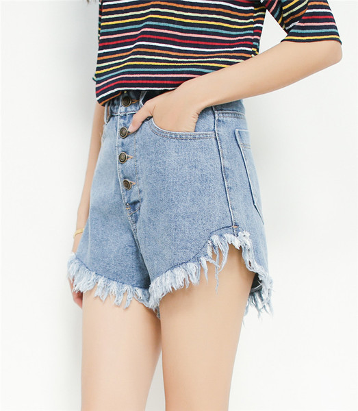 υψηλής μεσάτο τζιν και βλεφαρίδες Σύγχρονη κυρίες σε λευκό και μπλε