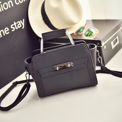 Κομψό πορτοφόλι - ένα εγχειρίδιο λαβή ώμου