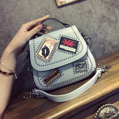 Μοναδική τσάντα με πριτσίνια - χειροκίνητη με μια αλυσίδα, διάφορα χρώματα