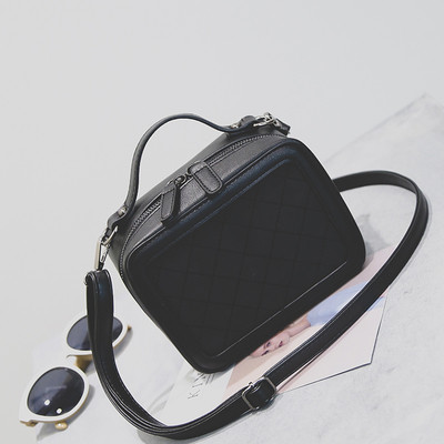 Κομψό μίνι μοντέλο τσάντα με φόδρα