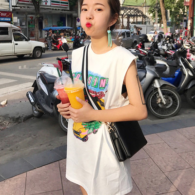 οροφή της δεξαμενής Long δωρεάν κυρίες με την εικόνα και τη λεζάντα