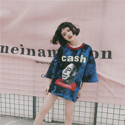 Τύπος χιτώνα φίλος κομψές κυρίες με δύο χρώματα