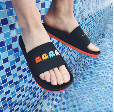 Ανδρών περιστασιακή παντόφλες σε λευκό, μαύρο, πράσινο και μπλε χρώμα και εικόνα