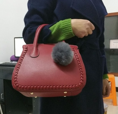 Дамска стилна чанта с два вида дръжки и в разнообразие от цветове