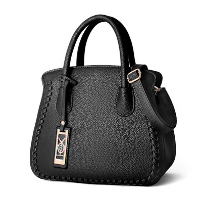 Дамска стилна чанта с два вида дръжки и в разнообразие от цветове