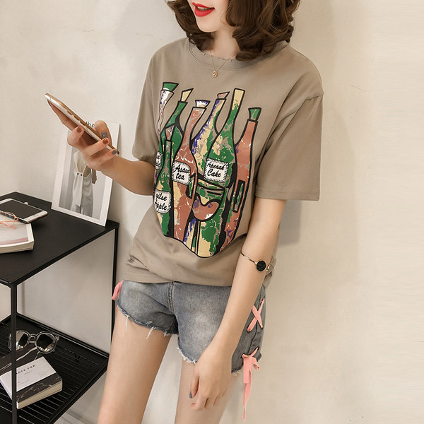 Φρέσκα T-shirt με τρύπες και πολύχρωμα εκτύπωσης