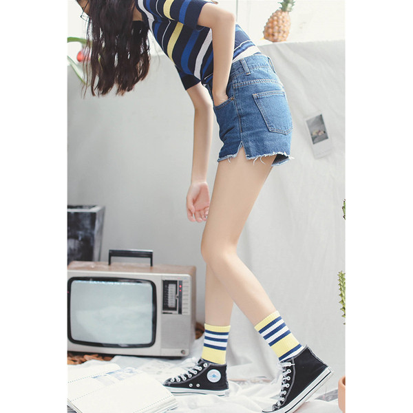 Κυρίες σορτς με υψηλή μέση, ελαφρώς σχισμένο, μπλε