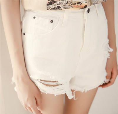 σορτς Σύγχρονη γυναικών - ψιλοκομμένο, με υψηλή μέση