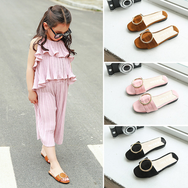 Παιδική περιστασιακή παντόφλες με μεταλλικό διακοσμητικό