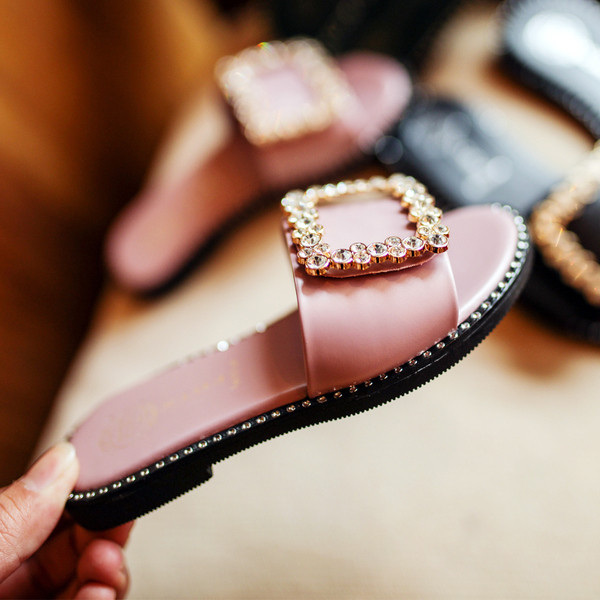 Πρόστιμο παντόφλες για κορίτσια σε 3 χρώματα