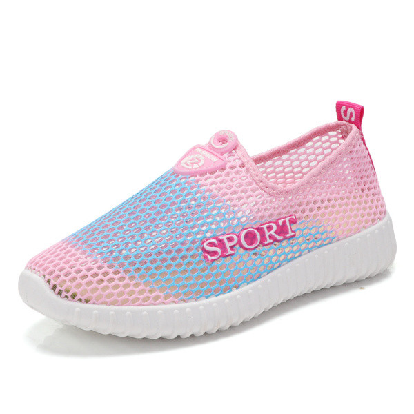 Πολύ άνετα γυναικεία αθλητικά παπούτσια  σε ανοιχτά χρώματα