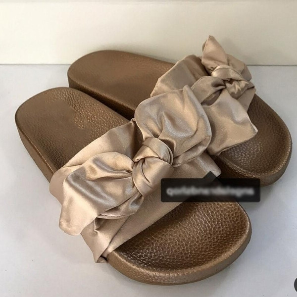 Υπέροχες παντόφλες ημέρας κυρίες με όμορφη κορδέλα - 4τμ