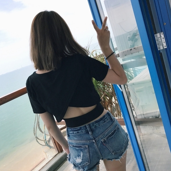 Καθημερινά ενδιαφέρουσες κυρίες μπλούζα με γυμνά κίνητρα πίσω