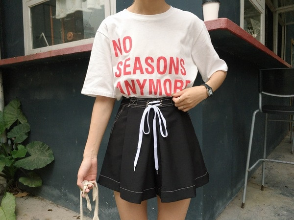 Πολύ ενδιαφέρον κυρίες σορτς προσομοίωσης σεξ με μακρά δεσμούς - 2tsvyata