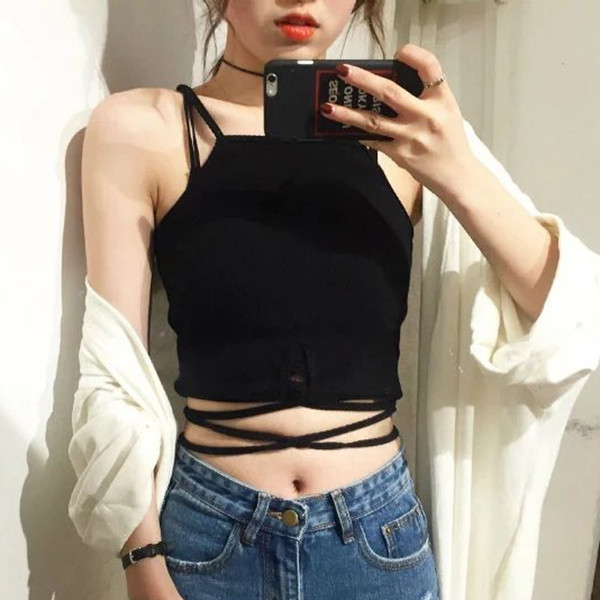 οροφή της δεξαμενής Πολύ ενδιαφέρον κυρίες με διασυνδέσεις κοιλιά